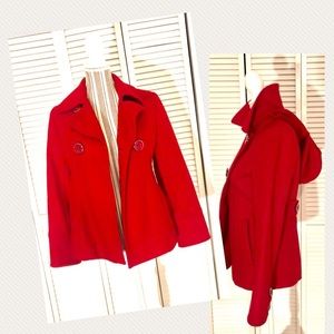 Guess coat with removable hat almost new